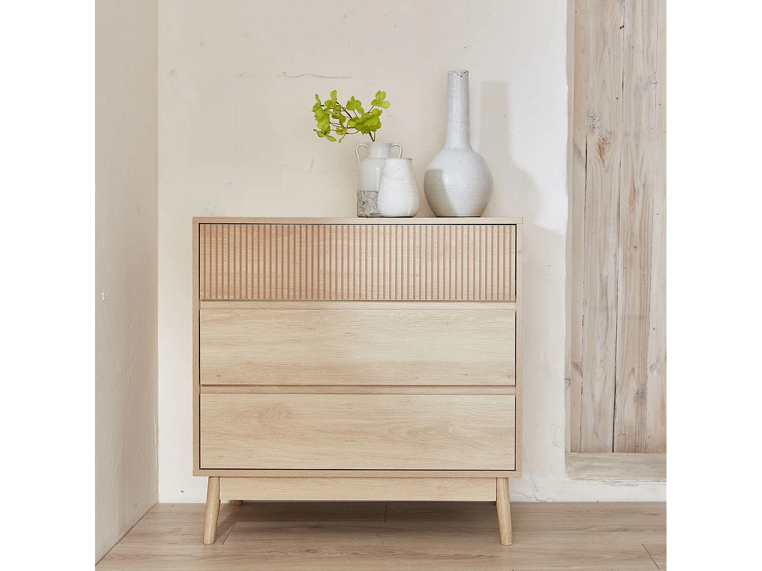 Cómoda con efecto madera, 3 cajones madera clara