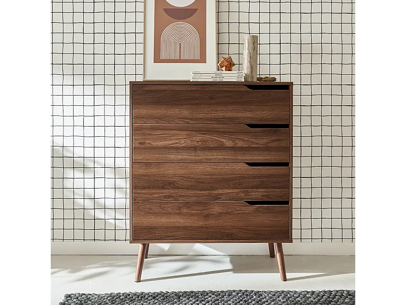 Cómoda en acabado estilo nogal con 4 cajones marrón