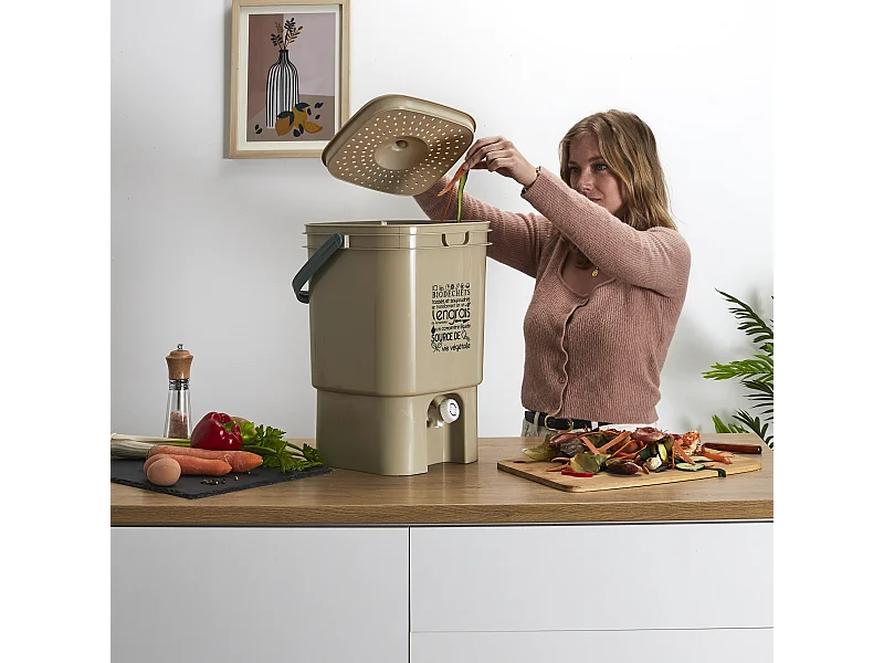 Composteur De Cuisine Avec Robinet Et Spray Beige, Vert