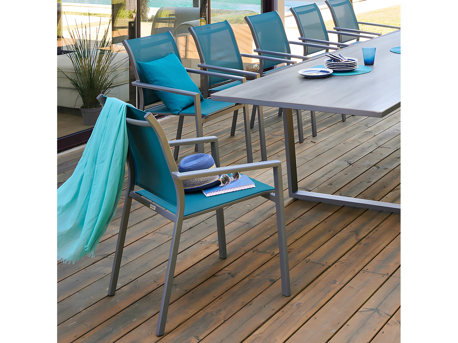 Fauteuil repas Essentia bleu canard/graphite Hespéride