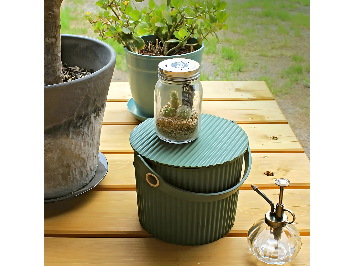 Seau Omni Outil mini 4L Vert  Hachiman