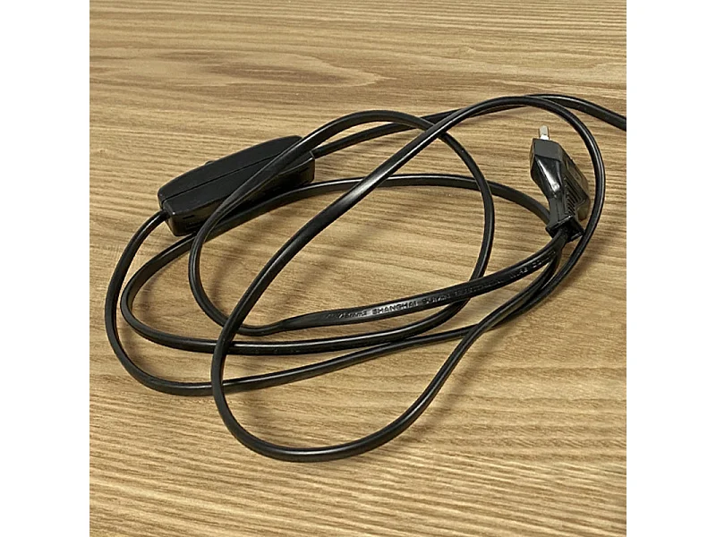 Lampe à poser en métal brossé et cuivré rose gold - DAIR 2314