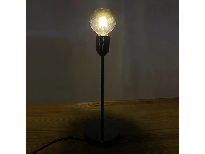 Lampe à poser en métal brossé chromé - DAIR 2307