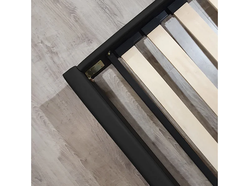 Lit double 160 x 200 cm en simili noir + sommier fixe - PANDORA