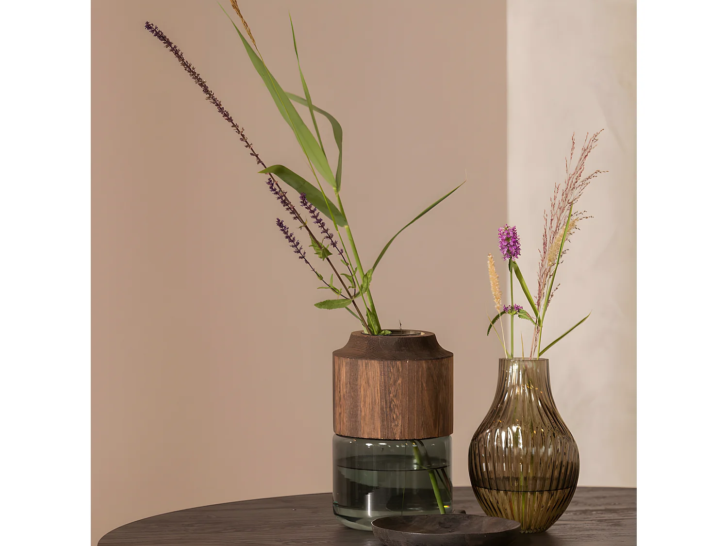 Maan - Table à manger 4 personnes en bois - Bois foncé