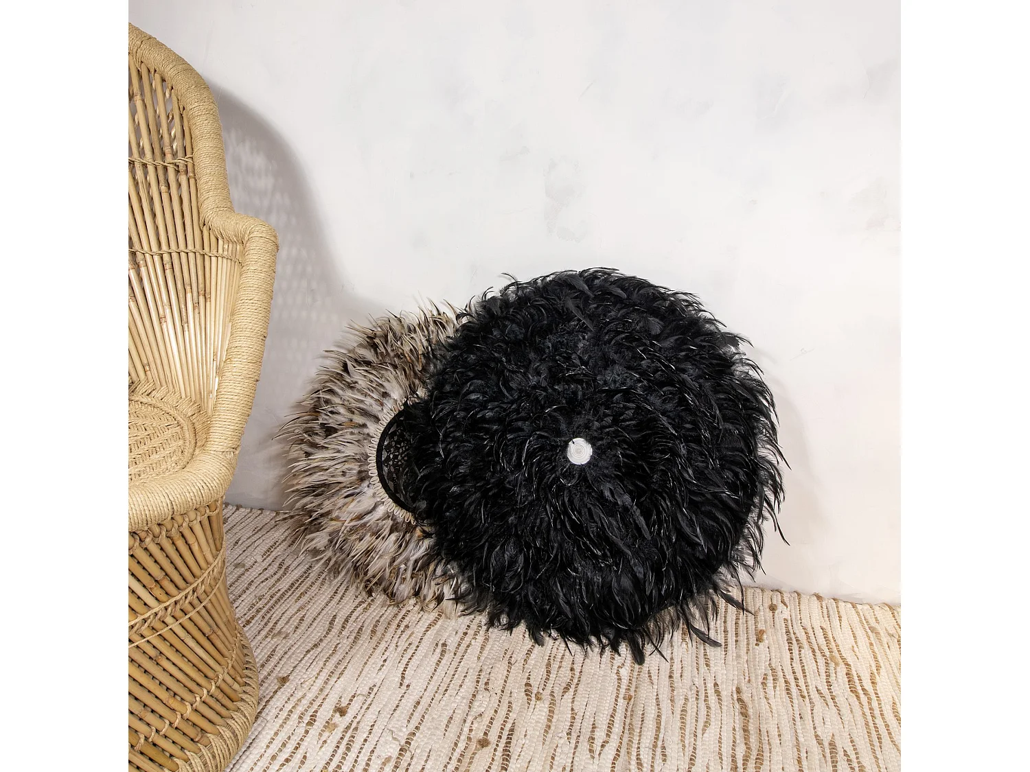 Now's Home - Jujuhat Decoration En Plumes De Coq Et Coquillages O60cm Kapau