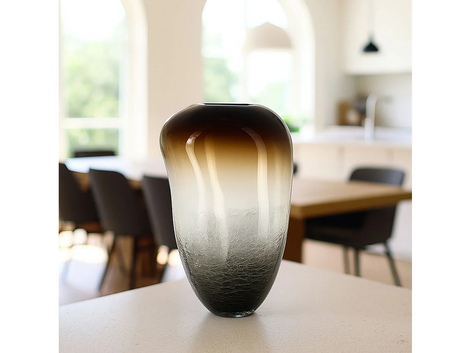 Now's Home - Vase En Verre Souffle A La Bouche  19x18x27cm Liv