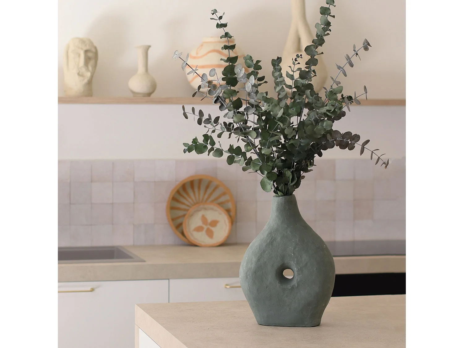 Now's Home - Vase Decoratif En Papier Mache Finition Lisse Kaki 25x8x35cm Nubie