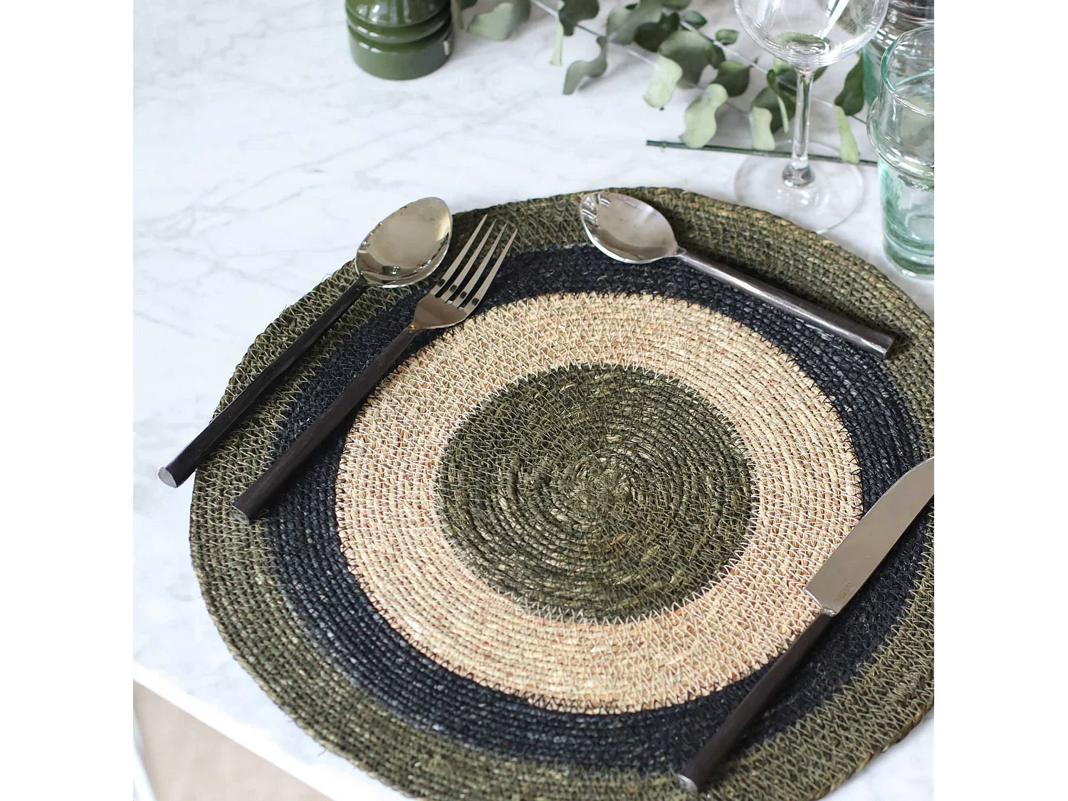 Novastyl - Lot 6 Sets De Table Luna Rond 38cm En Jonc De Mer Naturel Et Vert