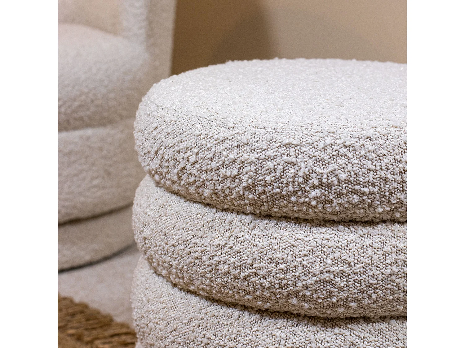 Now's Home - Pouf En Tissu En Bouclette Beige 44.5x44.5x45cm Linus