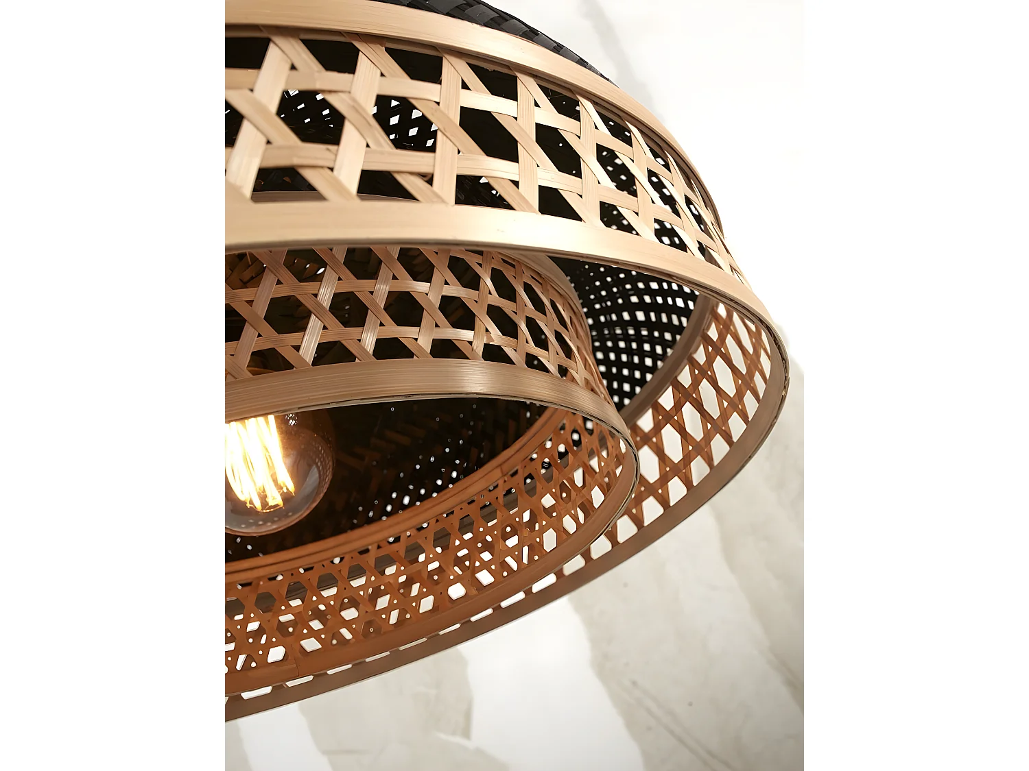 Ronde ophanging van tweekleurig bamboe