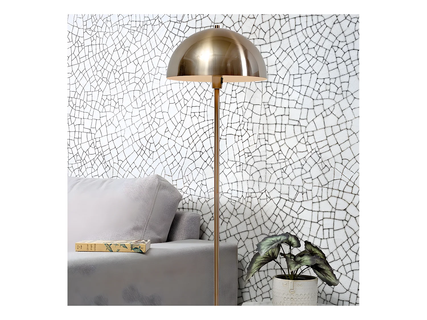 Lampadaire en métal doré et pied en marbre blanc Toulouse It´s about Romi