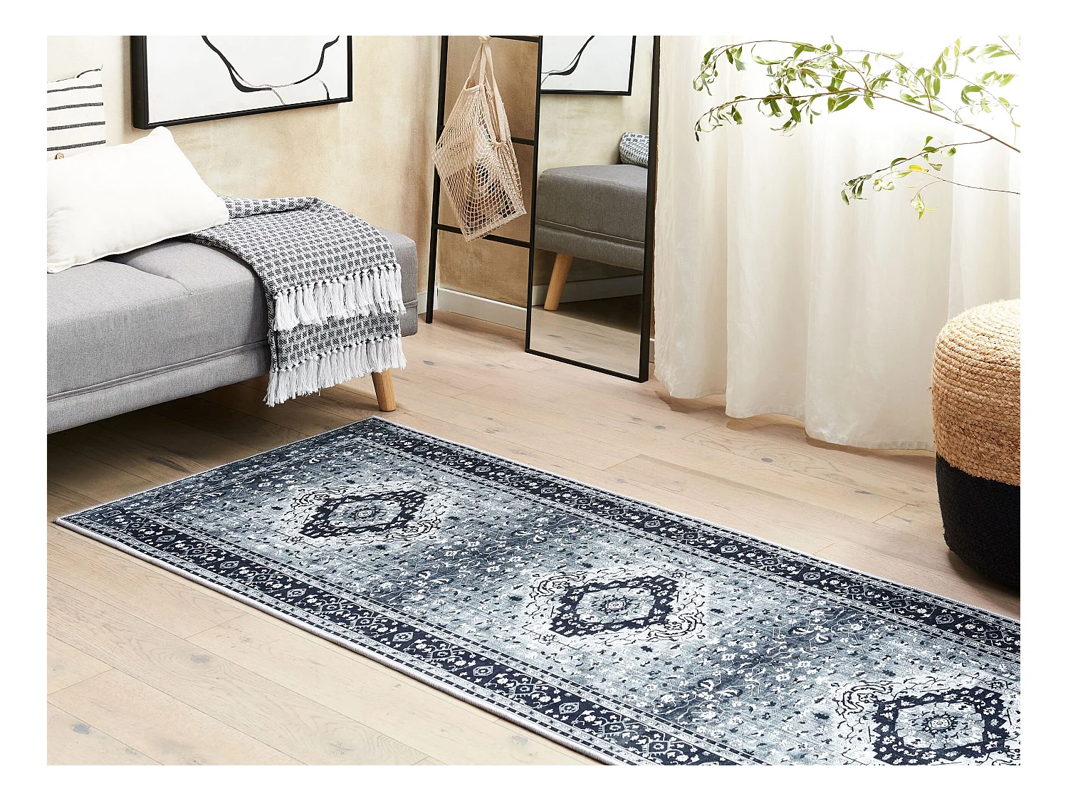 Vloerkleed polyester grijs 70 x 200 cm VADKADAM