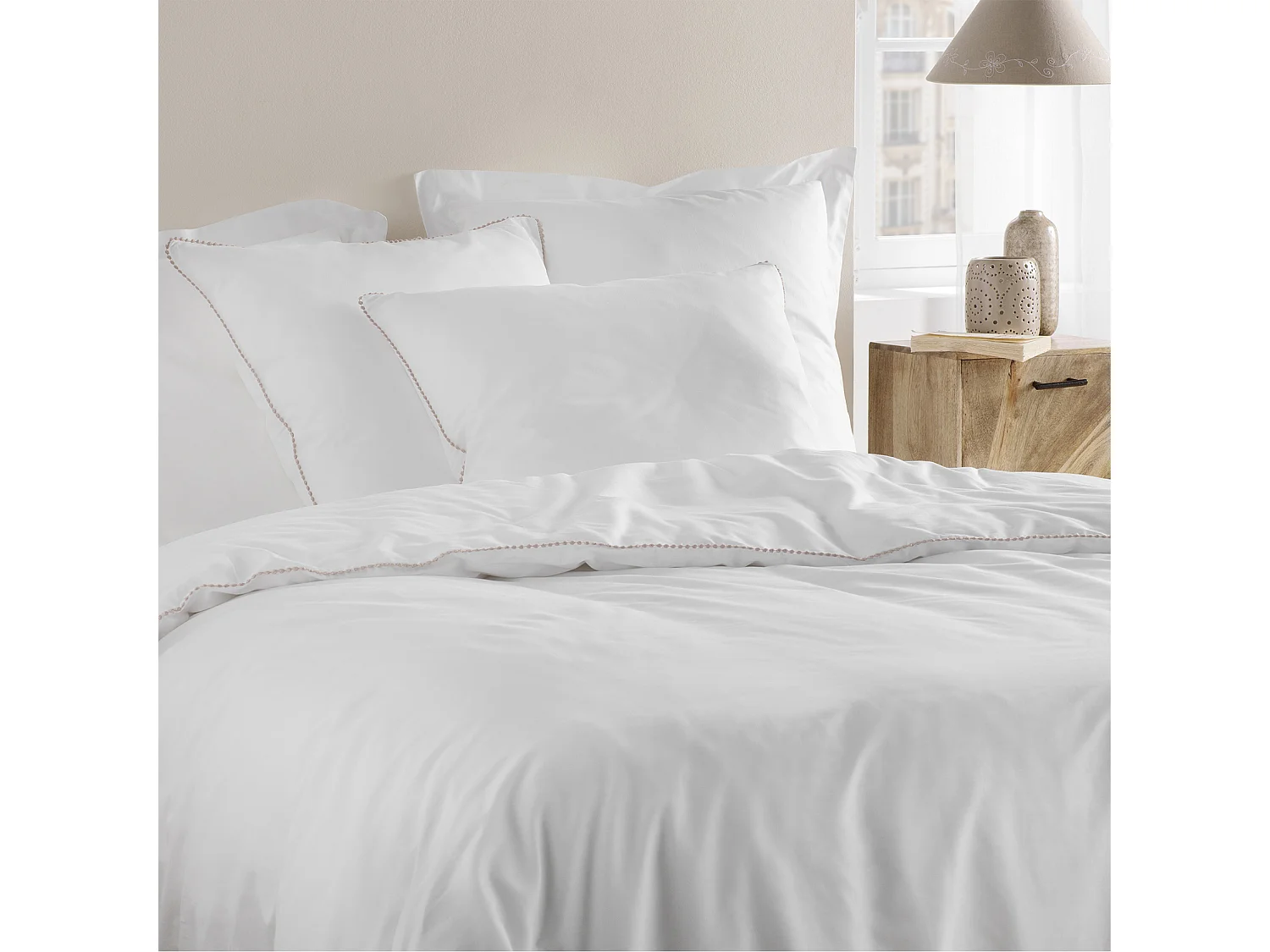 Bettwäsche mit Pompons 240 x 220 cm