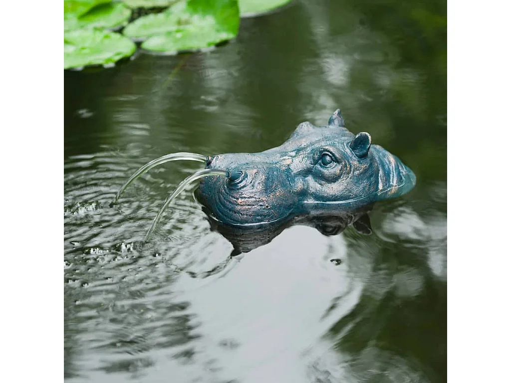 Tuinfontein drijvend nijlpaard