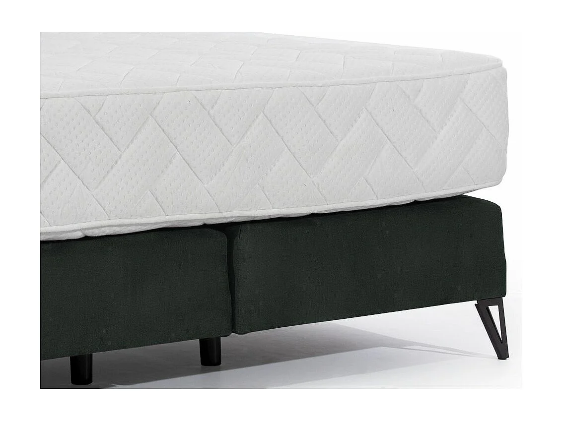 Lit continental velours vert anglais Tiempo avec matelas 30cm en latex et pied métal noir-160x200
