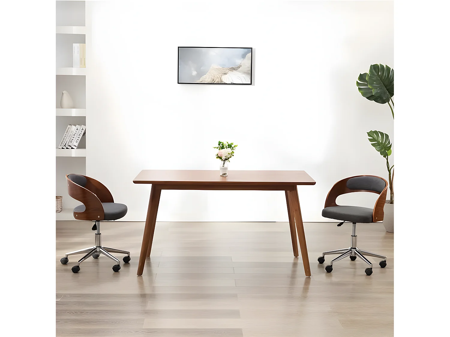 Chaise sur roulettes tissu gris et bois foncé Esinn