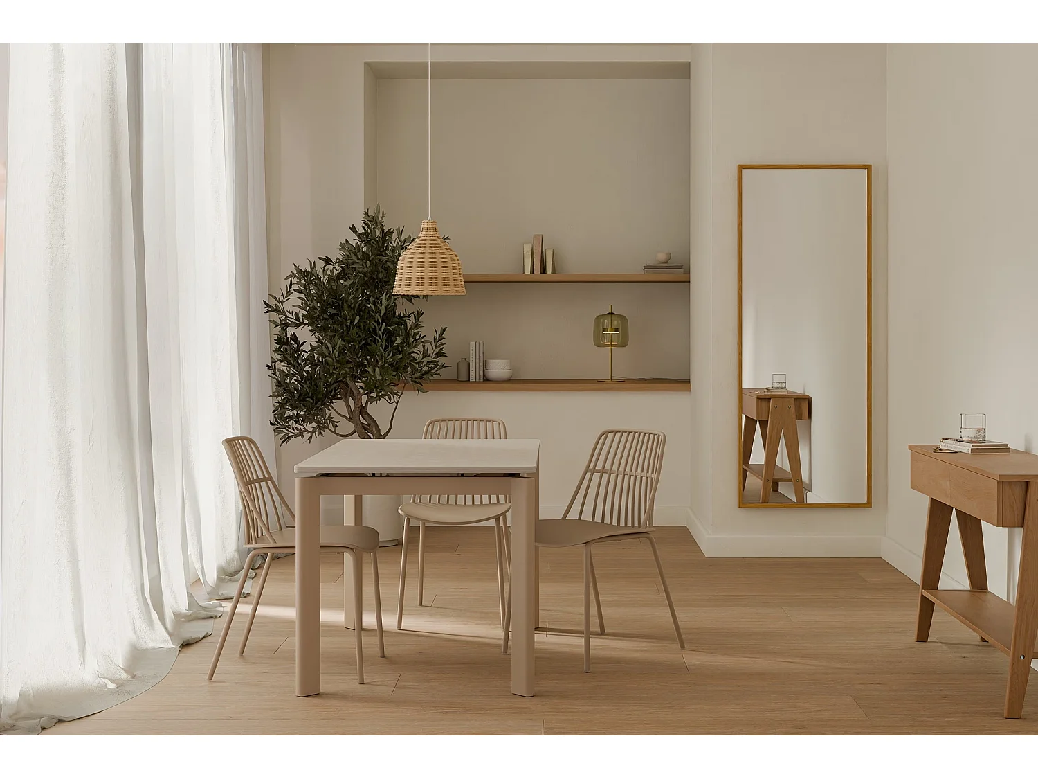 Chaise polyvalente en polypropylène Rivale-Couleur Beige
