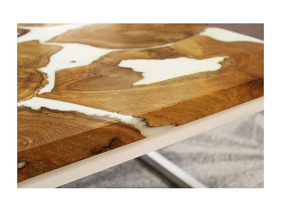 Table basse 110 cm en teck et résine blanche pieds métal - PAULETTE