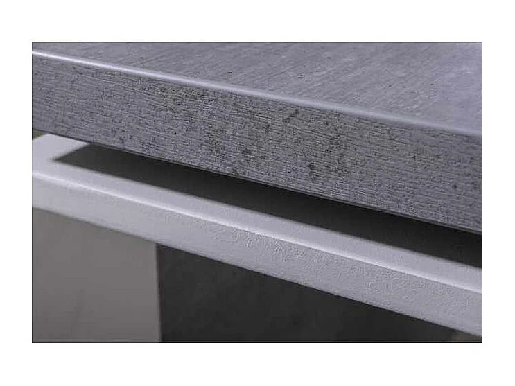 Bureau 170 cm décor gris béton et pied en métal - NET