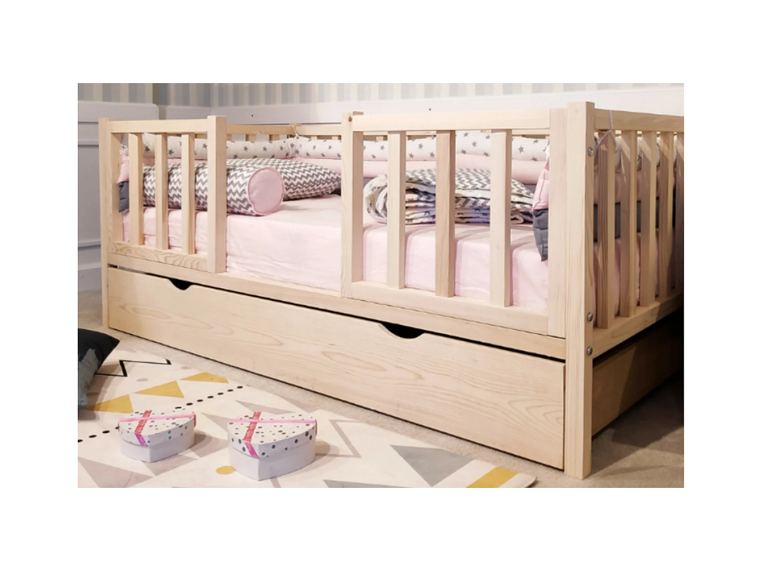 Letto a terra con telaio