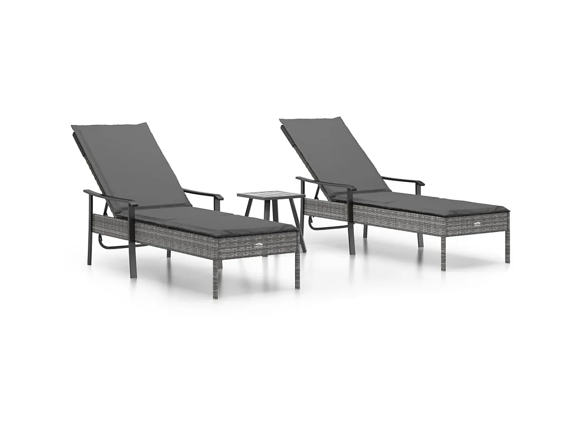2 stuks loungestoelen met tafel en grijze rieten kussens van hars