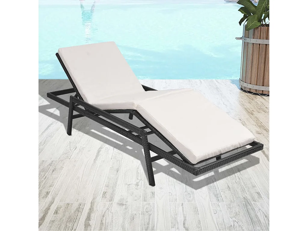 Chaise longue avec coussin Résine tressée Noir