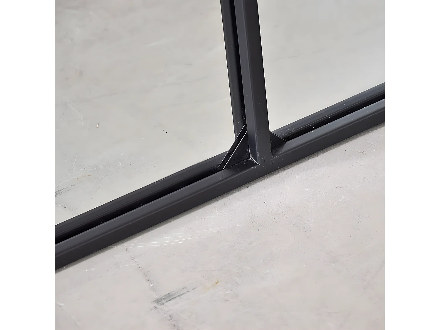 """Espejo """"ventana"""" de metal 130x 90 cm"""