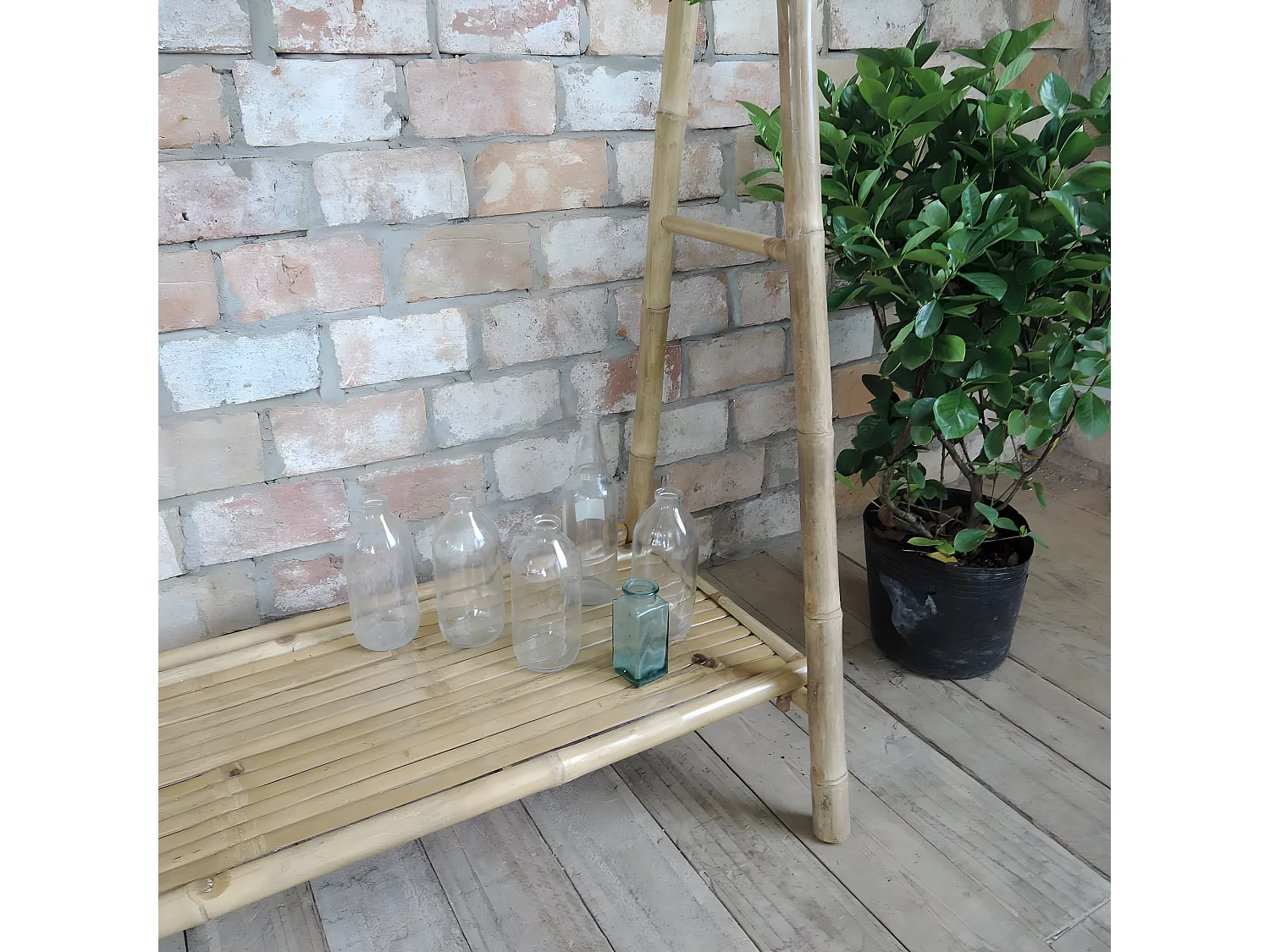 Perchero de bambú madera clara