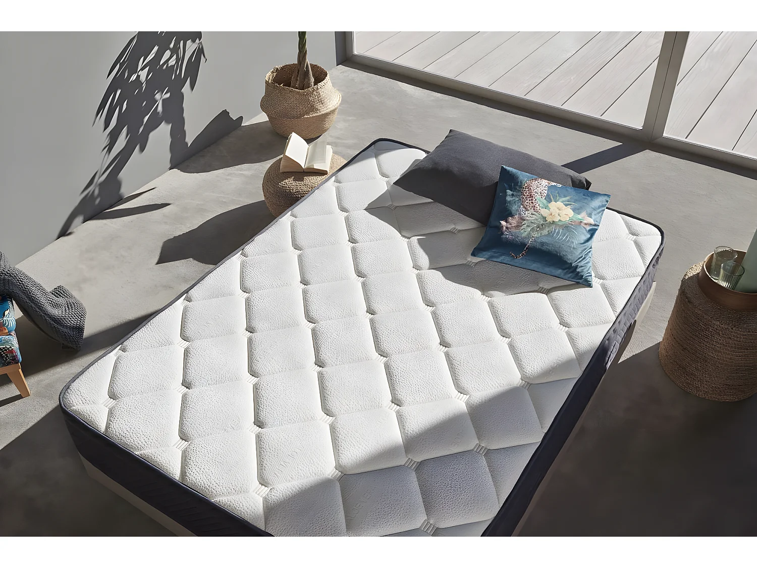 Colchón Visco 105x190 Victoria Grand Deluxe 30 cm +/-2 Firmeza Media-Alta.