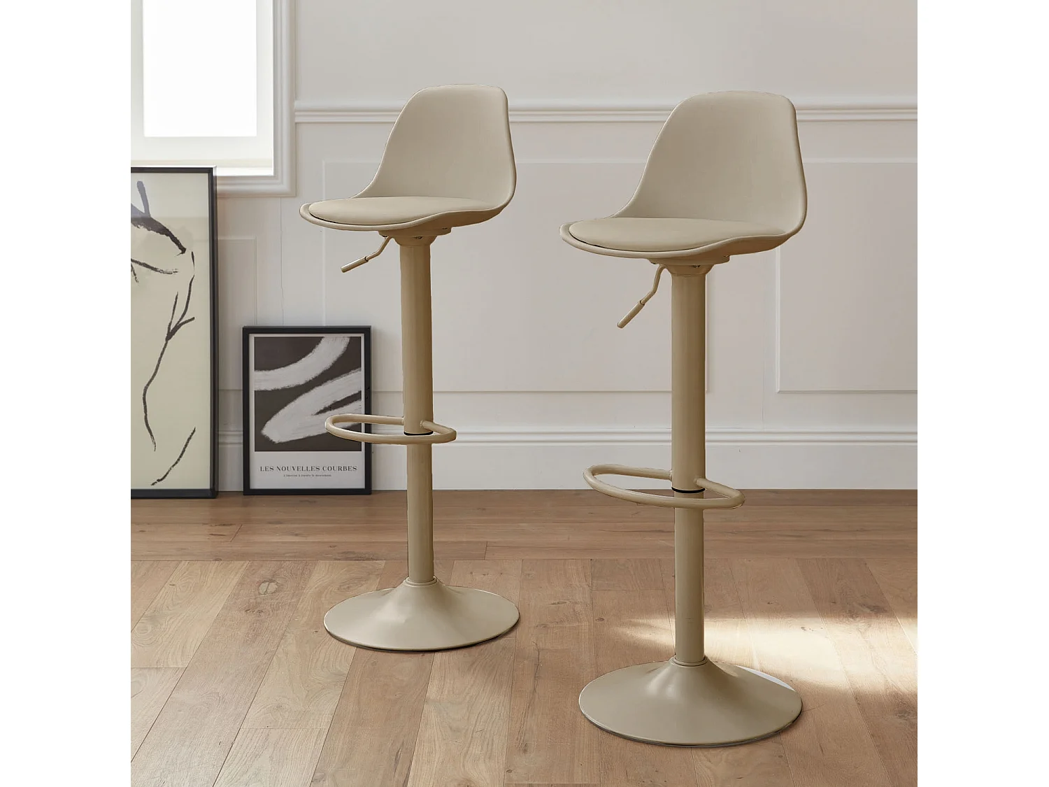 Lot de 2 tabourets de bar réglables 61.5/83.5cm - Noah - simili cuir cappucinno - hauteur réglable. repose-pieds