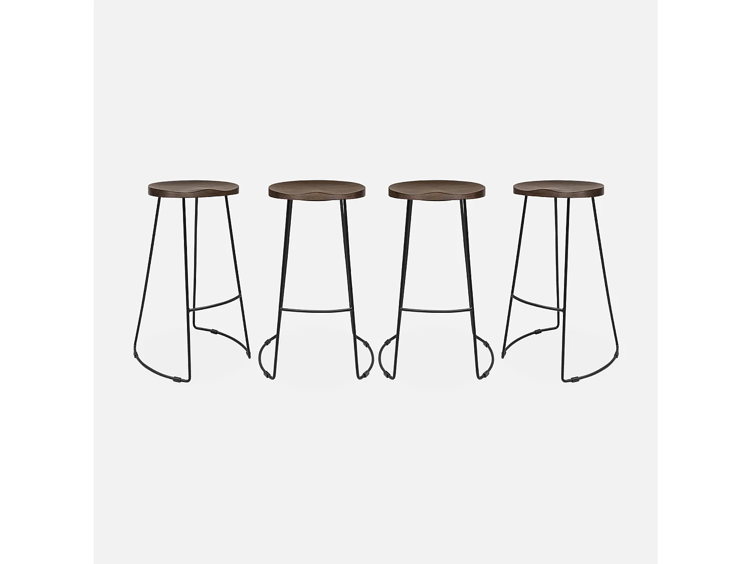 Lot de 4 tabourets de bar bois de manguier teinté noyer et acier. avec repose pieds. 75cm