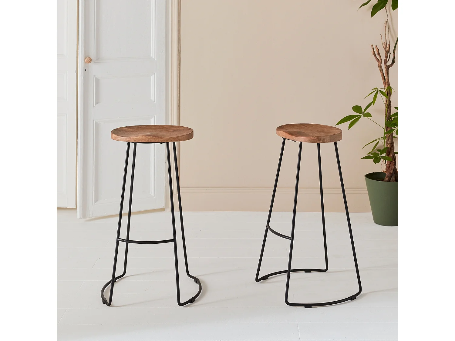 Set di 2 sgabelli da bar in legno di mango e acciaio, 75cm, marrone