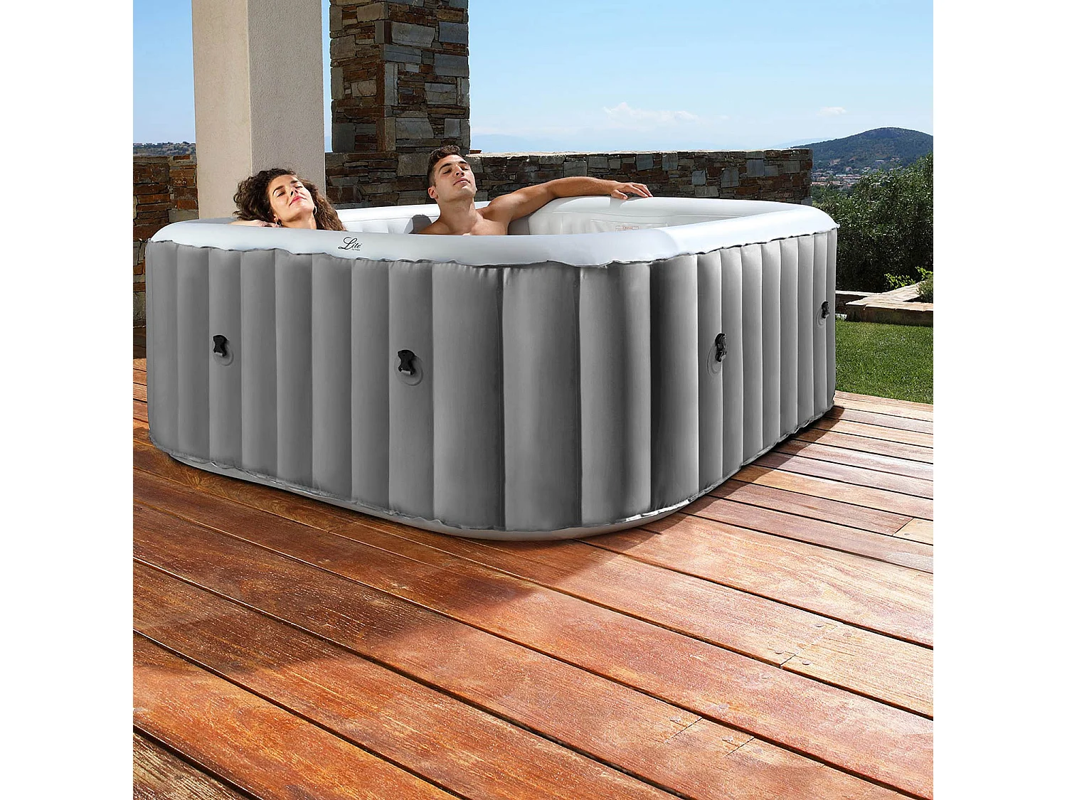 Spa MSPA gonflable carré – Fjord 6 - 6 places.  système anti-gel et désinfection UVC + bâche. 185cm. PVC. pompe. chauffage. gonfleur. filtre