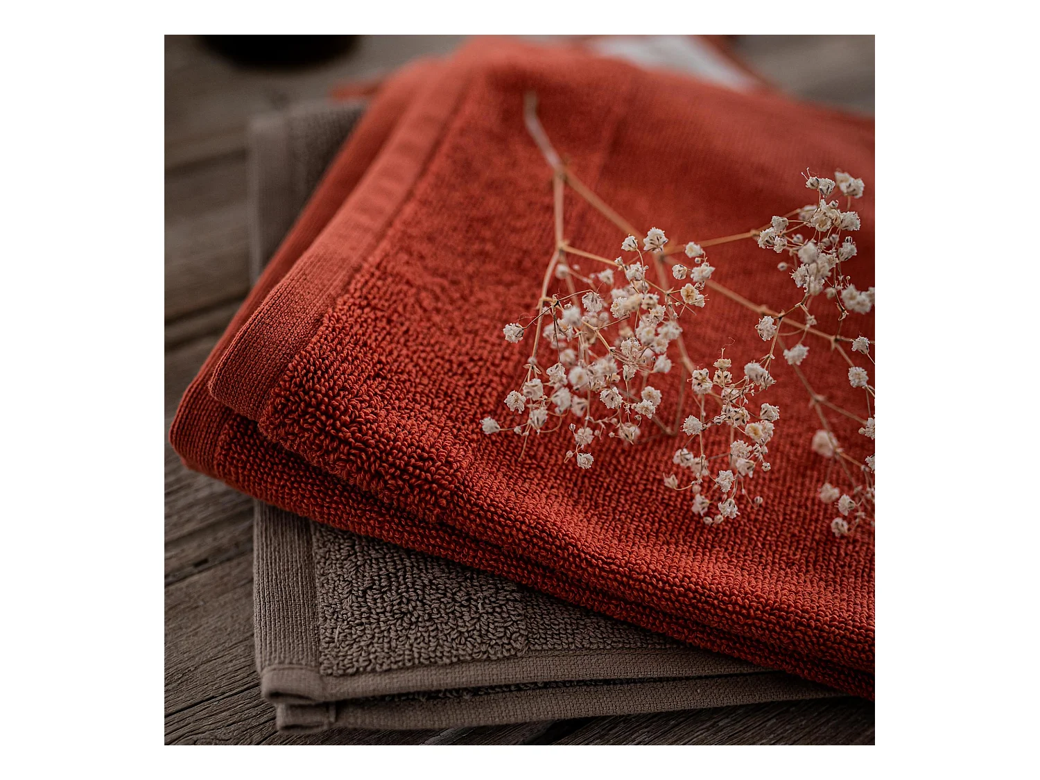 Essuie-mains oeillet Curl terracotta 50 x 50 cm Winkler