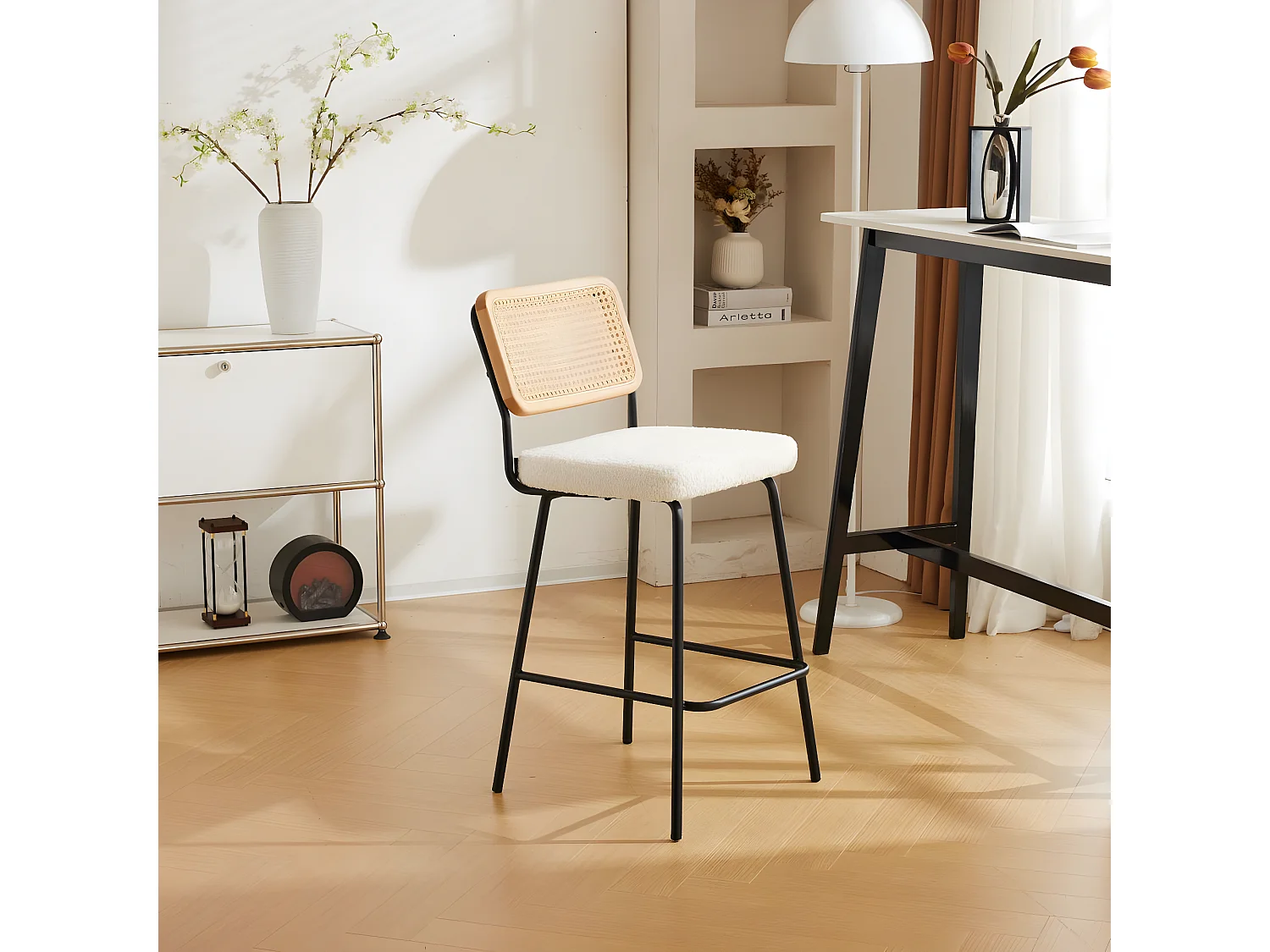 Lot de 2 chaises de bar en cannage et tissu bouclé beige, piètement noir - Muse