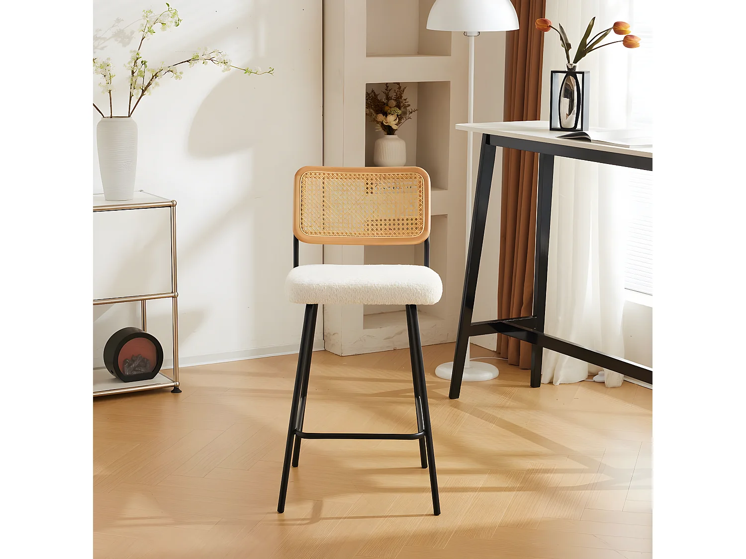 Lot de 2 chaises de bar en cannage et tissu bouclé beige, piètement noir - Muse