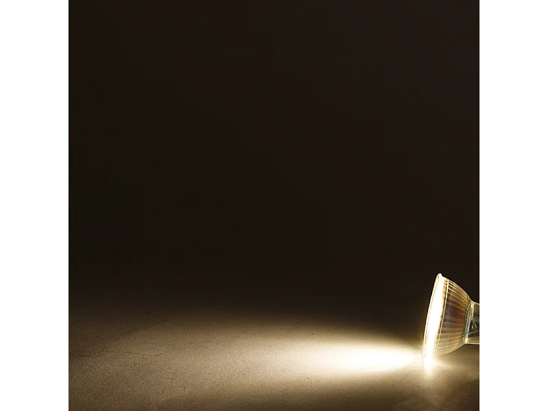 Ampoule LED dimmable 3 niveaux GU10 5W 380lm 2000-2700K