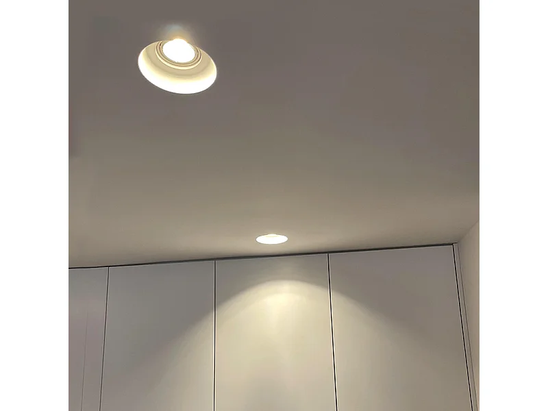 Ampoule LED dimmable 3 niveaux GU10 5W 380lm 2000-2700K