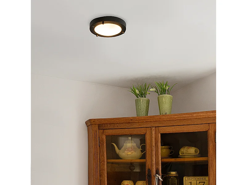 Plafonnier moderne noir IP44 - Yuma 18