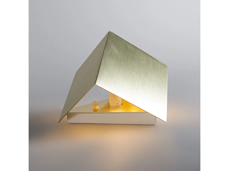 Applique murale moderne dorée avec effet de lumière - Cube