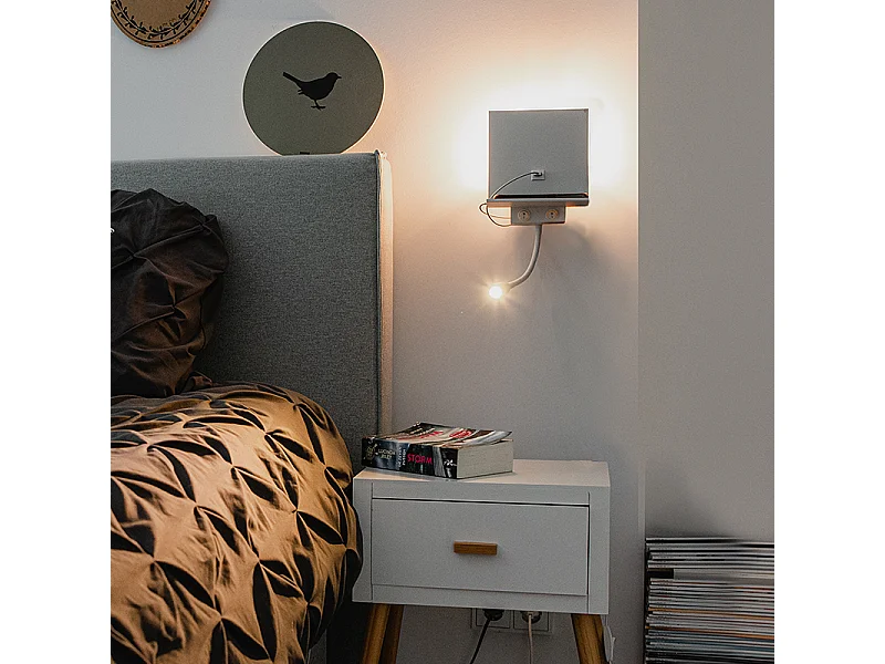 Applique murale moderne blanche avec USB et bras flexible - Flero