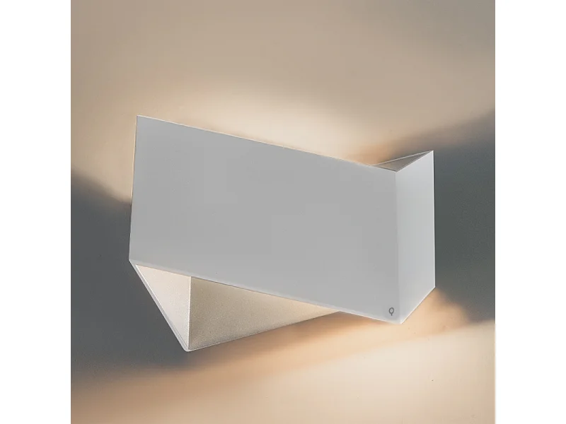 Applique murale design blanche avec intérieur argenté - Fold