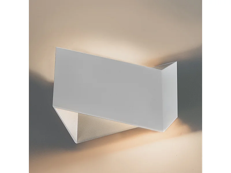 Applique murale design blanche avec intérieur argenté - Fold