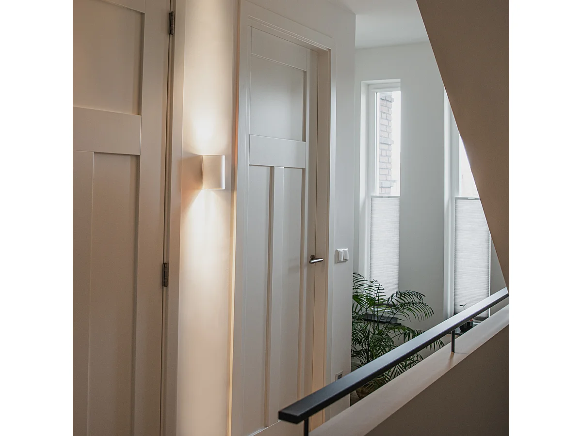 Applique murale ronde design blanche - Sabbir