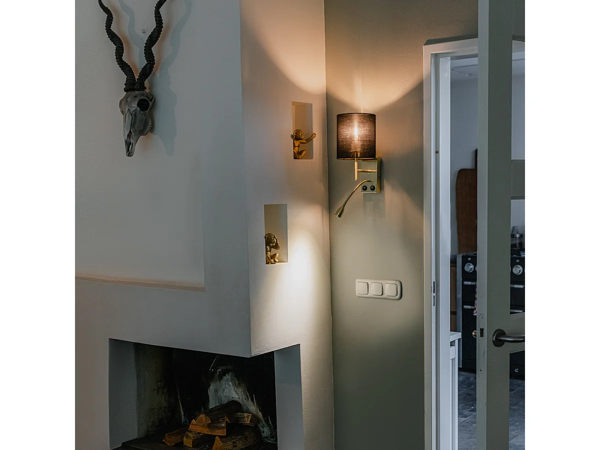 Applique murale Art déco noire avec abat-jour en coton noir - Stacca