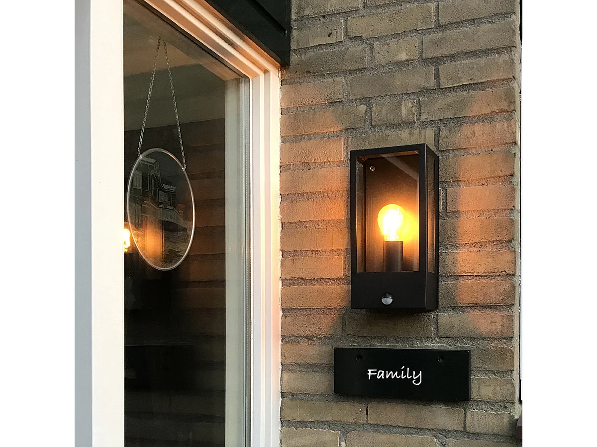 Applique d'extérieur noire avec détecteur de mouvement IP44 - ROTTERDAM 1