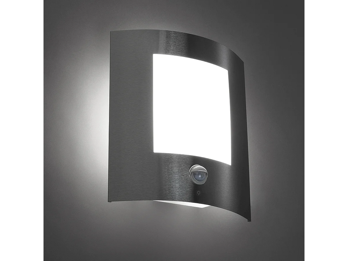 Applique d'extérieur moderne en acier avec détecteur de mouvement IP44 - Emeraude 1