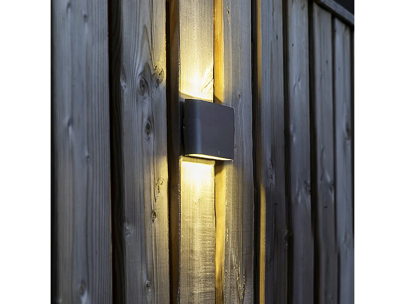 Applique murale extérieure gris foncé 17,5 cm avec LED IP65 - Batt