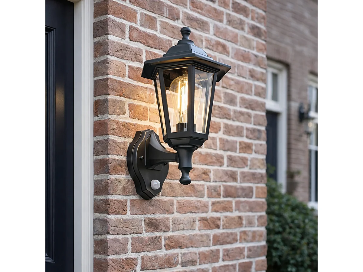 Applique murale d'extérieur classique noire avec détecteur de mouvement - New Haven